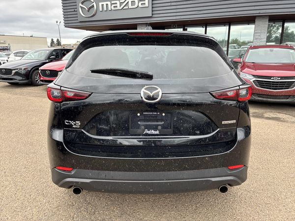 2022 Mazda CX-5 AWD Preferred Package