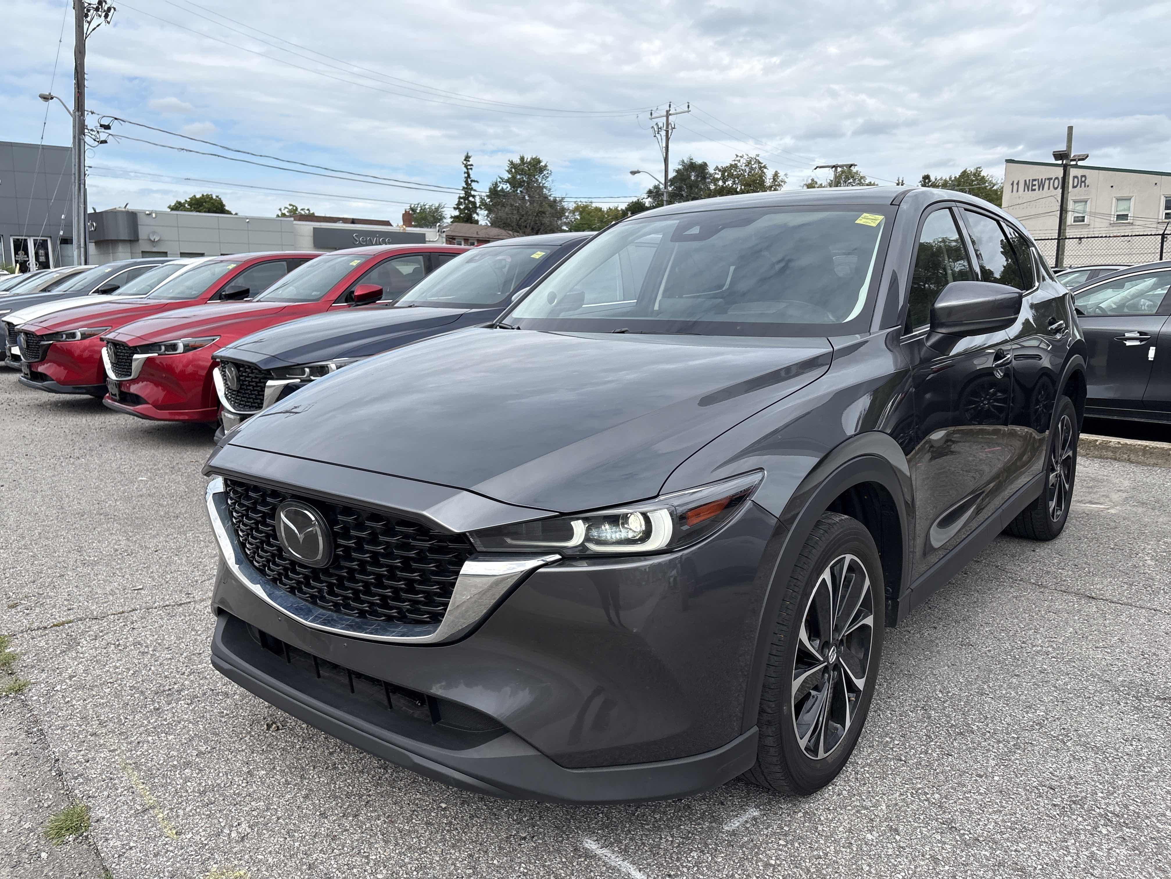 2022 Mazda CX-5 AWD Premium Package