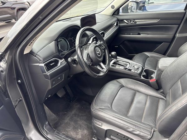 2022 Mazda CX-5 AWD Premium Package