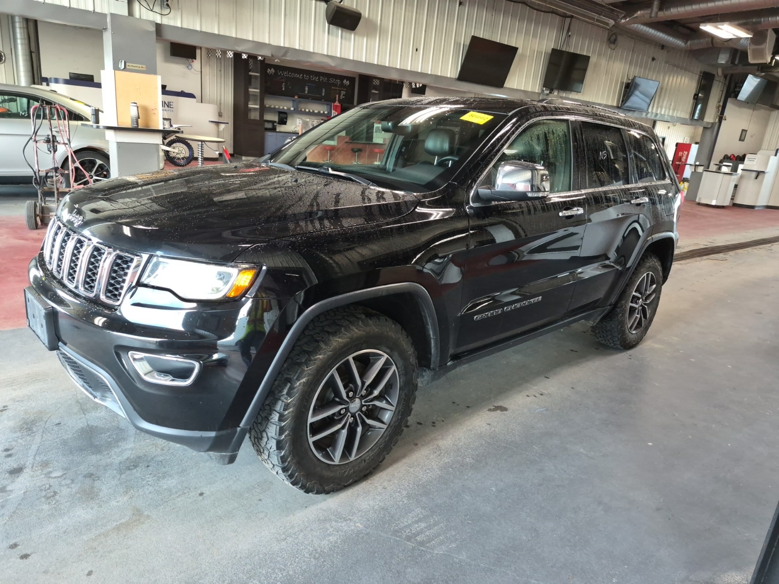 2017 Jeep Grand Cherokee LIMITED
