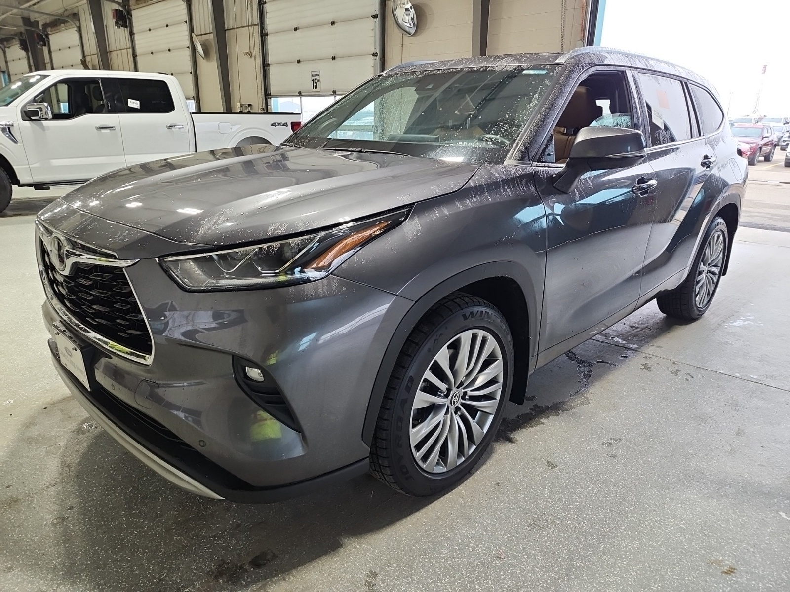 2021 Toyota Highlander LIMITED Platinum