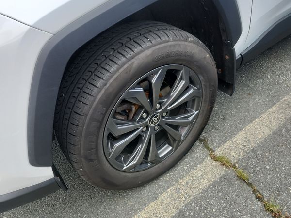 2023 Toyota RAV4 Awd Hybrid Xle