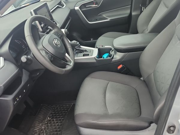 2024 Toyota RAV4 Awd Xle