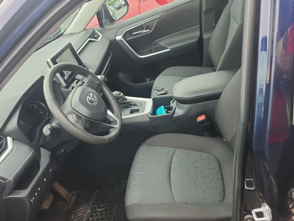 2025 Toyota RAV4 Awd Xle