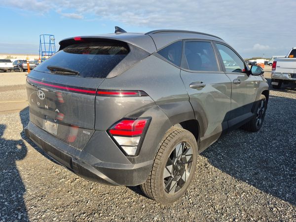 2024 Hyundai KONA PREFERRED SE