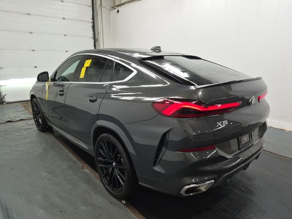 2023 BMW X6 XDRIVE40I