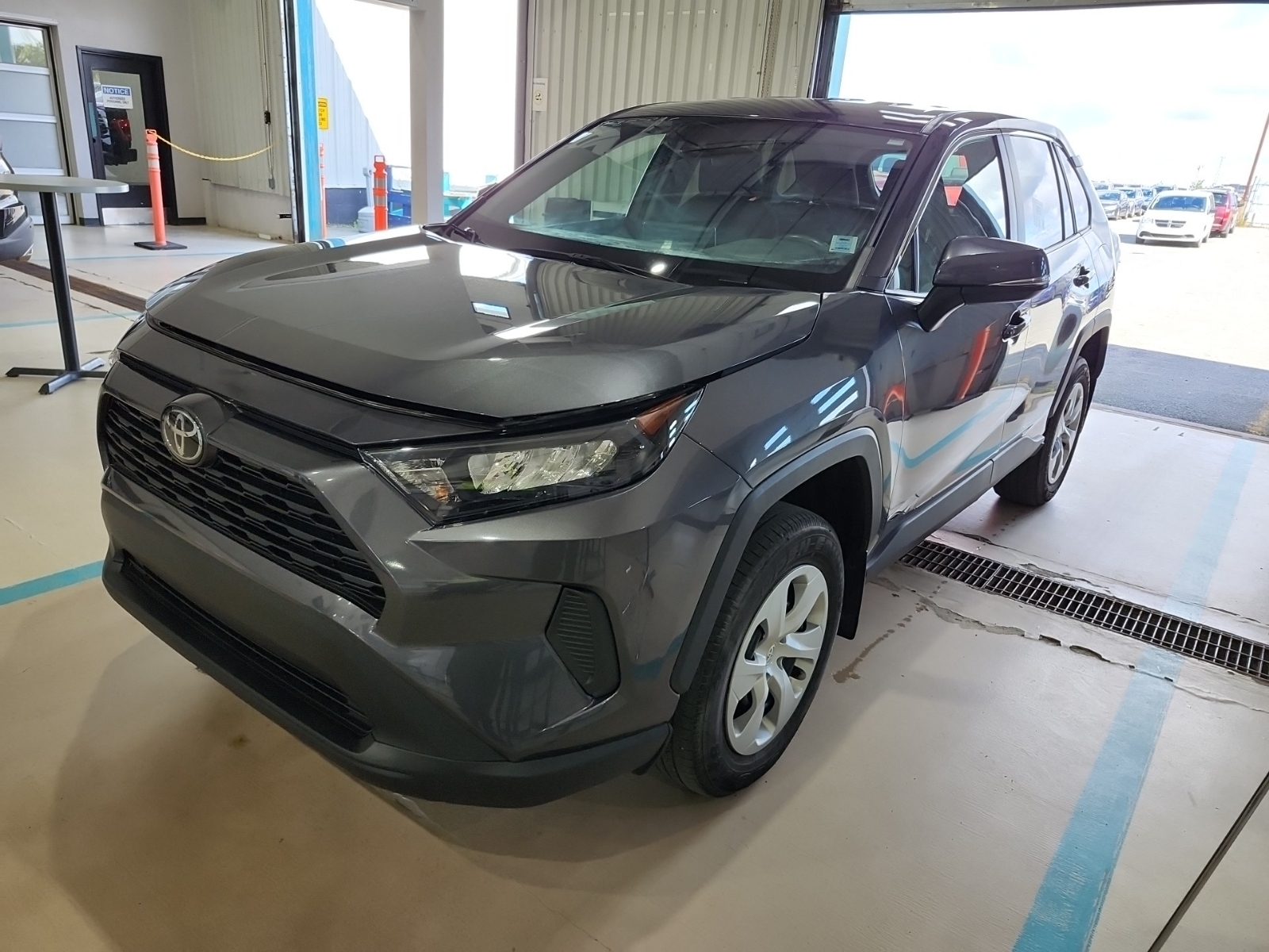 2023 Toyota RAV4 Awd Le