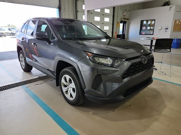 2023 Toyota RAV4 Awd Le