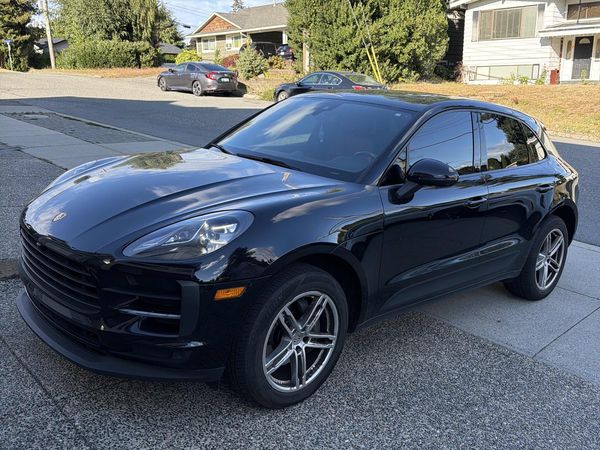 2022 Porsche MACAN