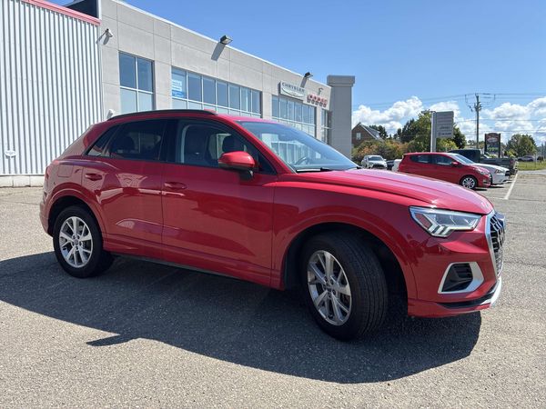 2020 Audi Q3 KOMFORT quattro Premium
