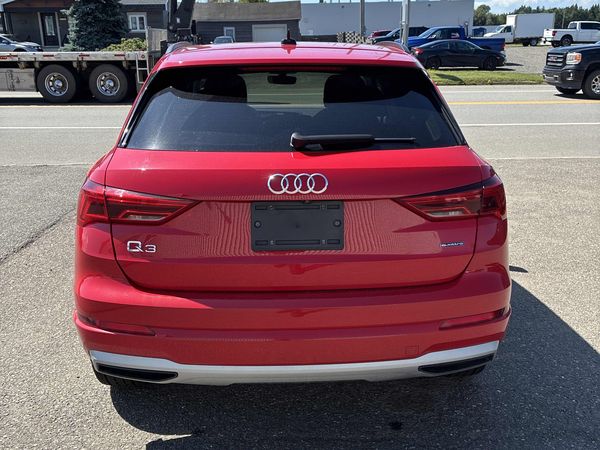 2020 Audi Q3 KOMFORT quattro Premium
