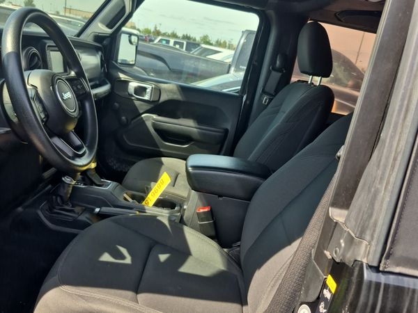 2021 Jeep Wrangler SPORT