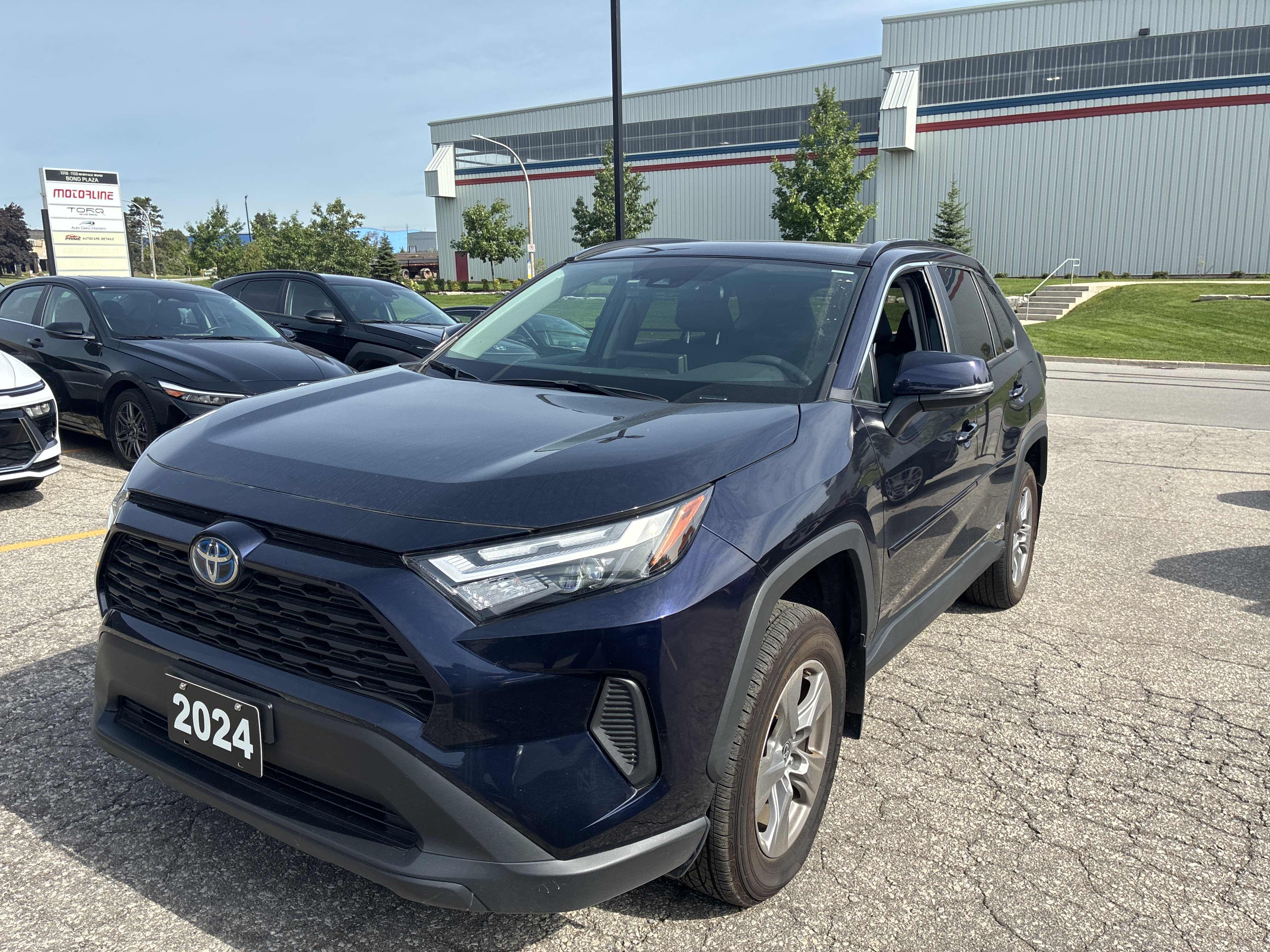 2024 Toyota RAV4 Hybrid XLE