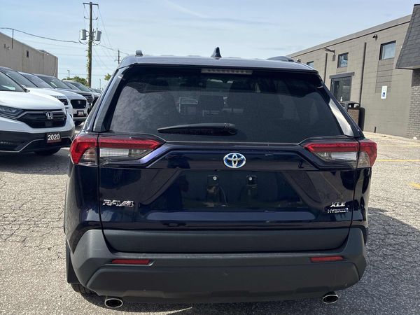 2024 Toyota RAV4 Hybrid XLE