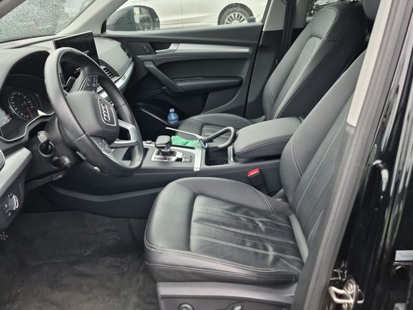 2022 Audi Q5 KOMFORT quattro Premium