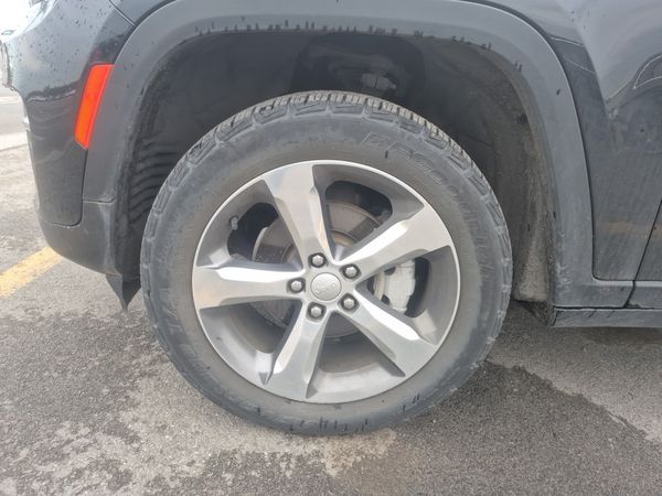 2022 Jeep Grand Cherokee LIMITED