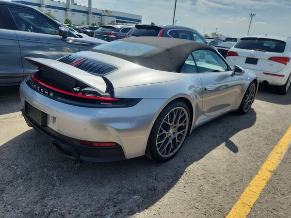2025 Porsche 911 CARRERA