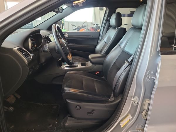 2021 Jeep Grand Cherokee ALTITUDE Laredo