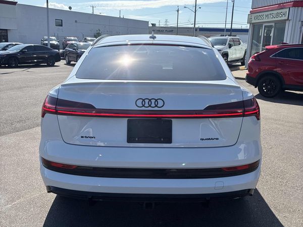 2022 Audi e-tron Sportback Technik quattro Prestige