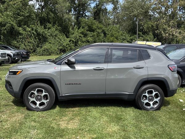 2022 Jeep Compass Trailhawk Elite