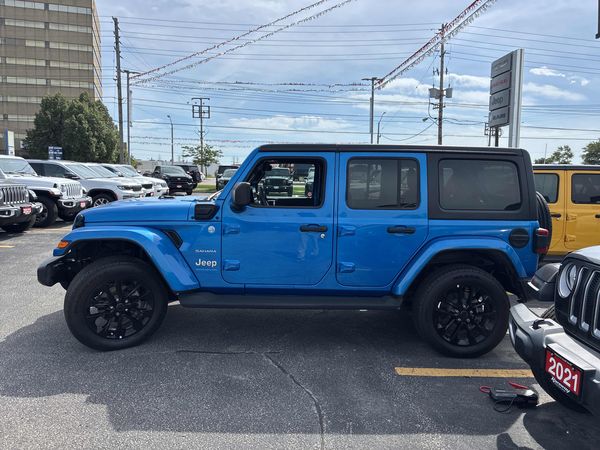 2024 Jeep Wrangler 4xe Sahara