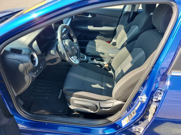 2024 Kia FORTE EX