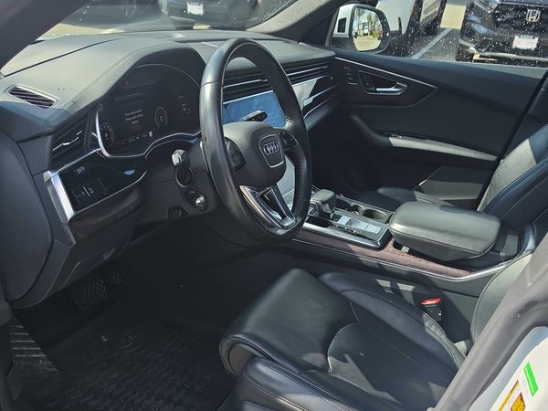 2019 Audi Q8 Technik S Line quattro Prestige