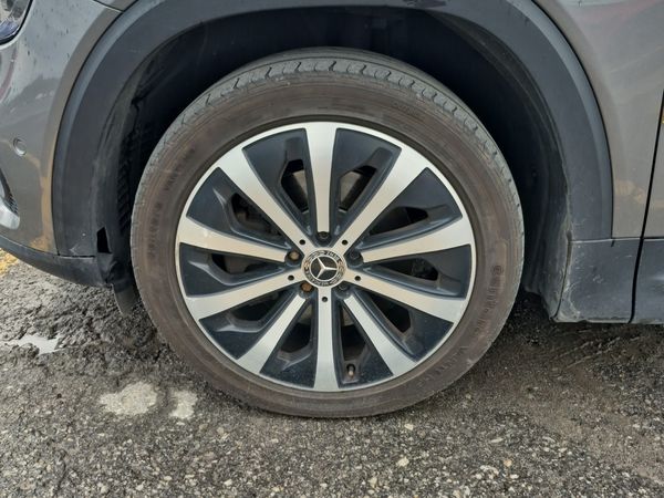 2020 Mercedes-Benz GLB GLB 250 4MATIC SPORT UTILITY 4D GLB250-4M