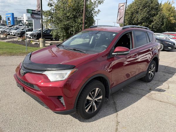 2018 Toyota RAV4 LE