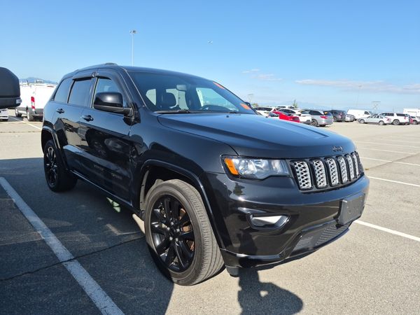 2020 Jeep Grand Cherokee ALTITUDE Laredo