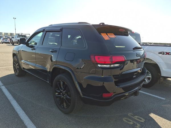 2020 Jeep Grand Cherokee ALTITUDE Laredo