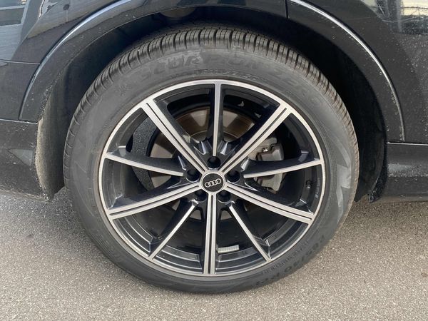 2022 Audi Q7 Komfort quattro Premium