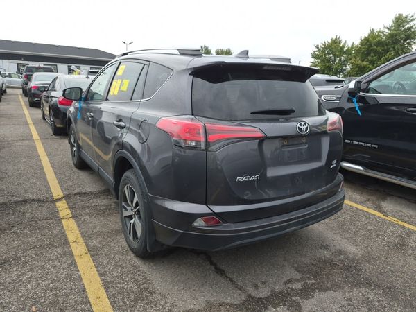 2018 Toyota Rav4 LE