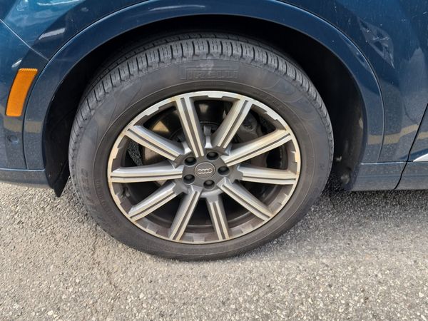 2019 Audi Q7 TECHNIK quattro Prestige