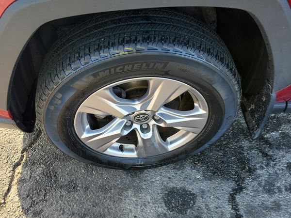 2023 Toyota RAV4 Awd Xle