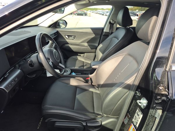 2025 Hyundai KONA PREFERRED SEL Convenience