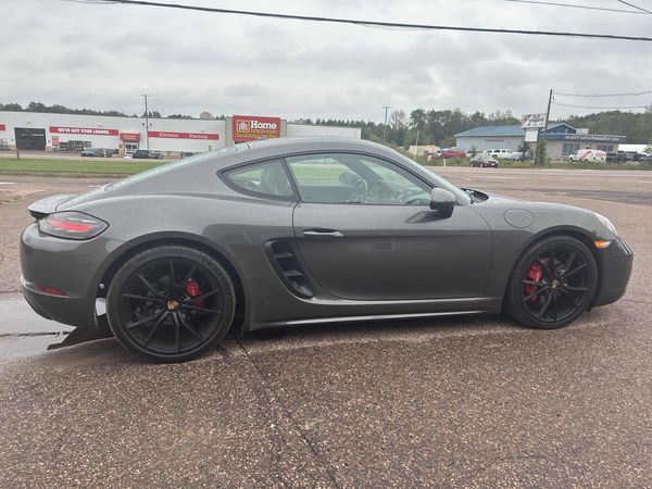 2018 Porsche 718 Cayman Coupe Cayman S