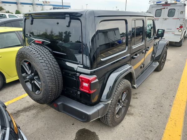 2023 Jeep Wrangler SAHARA ALTITUDE