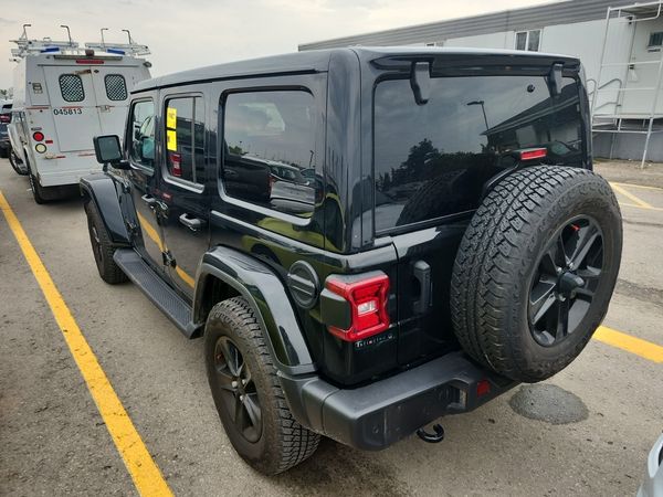 2023 Jeep Wrangler SAHARA ALTITUDE