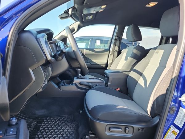 2023 Toyota Tacoma 4x4 Double Cab Auto Crew Cab Long Bed SR5