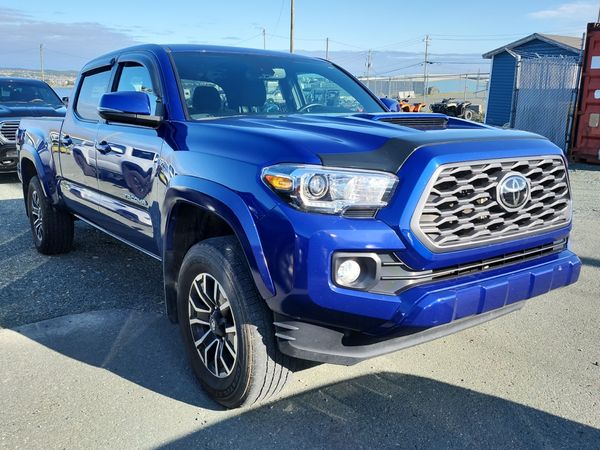 2023 Toyota Tacoma 4x4 Double Cab Auto Crew Cab Long Bed SR5