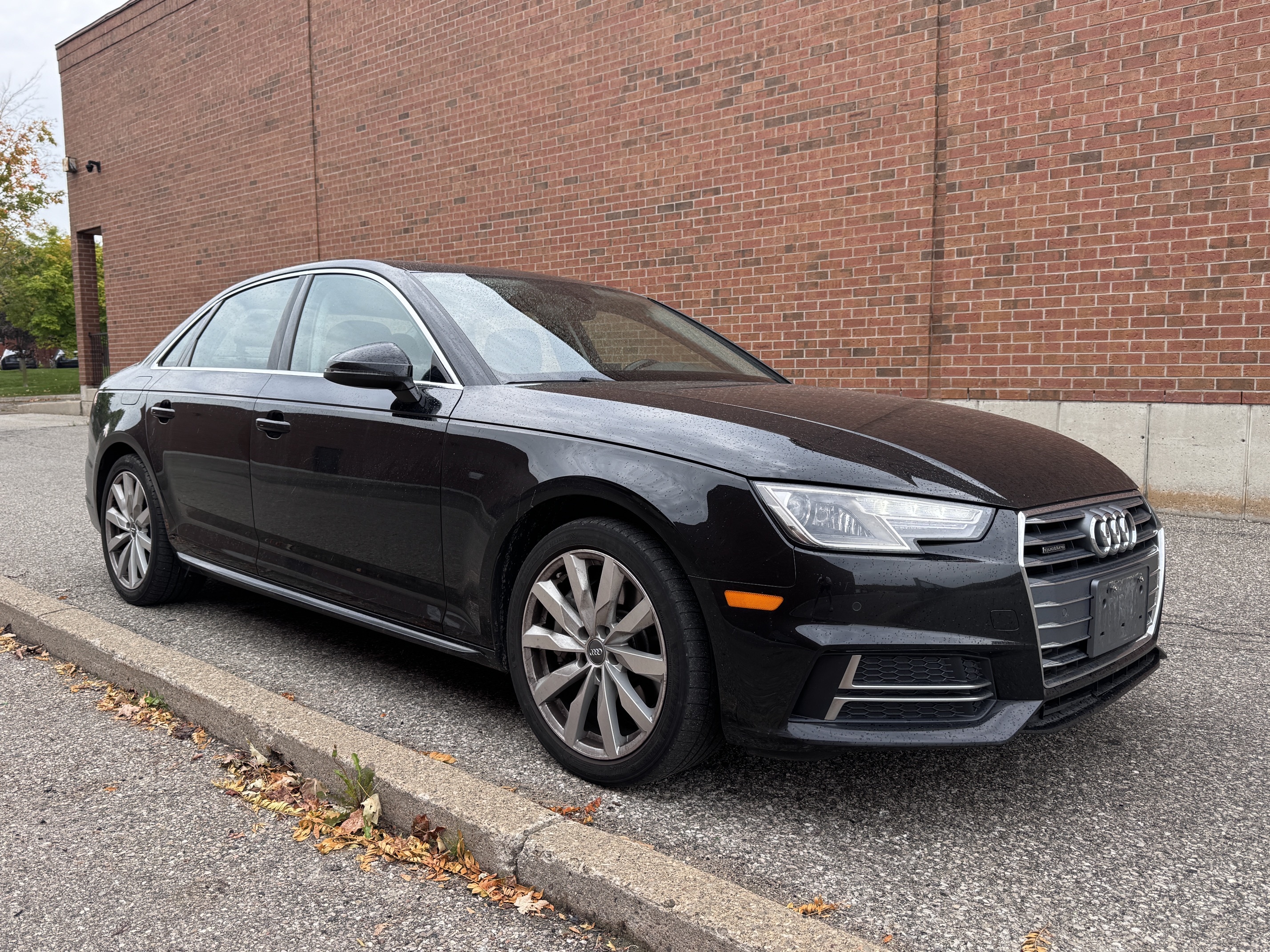 2018 Audi A4 Sedan Komfort quattro Komfort