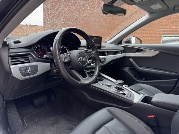 2018 Audi A4 Sedan Komfort quattro Komfort