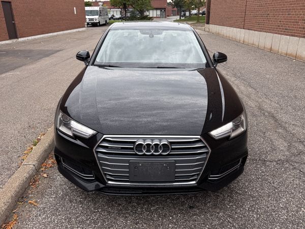 2018 Audi A4 Sedan Komfort quattro Komfort