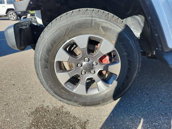 2023 Jeep Wrangler 4 Door 4x4 Sahara