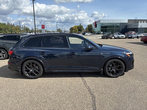 2025 Audi Q7 Technik quattro Technik