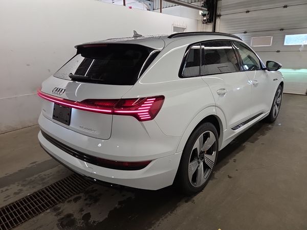 2021 Audi E-TRON TECHNIK quattro Prestige