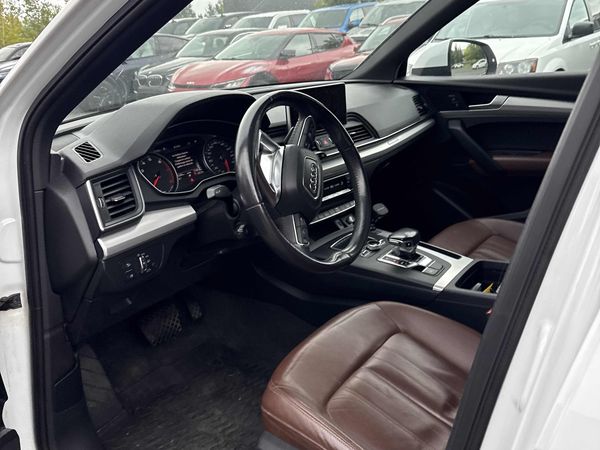 2018 Audi Q5 Progressiv quattro Premium Plus
