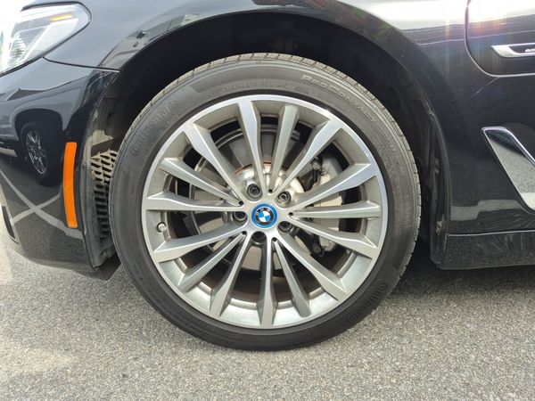 2023 BMW 5 SERIES 530E XDRIVE 530xe