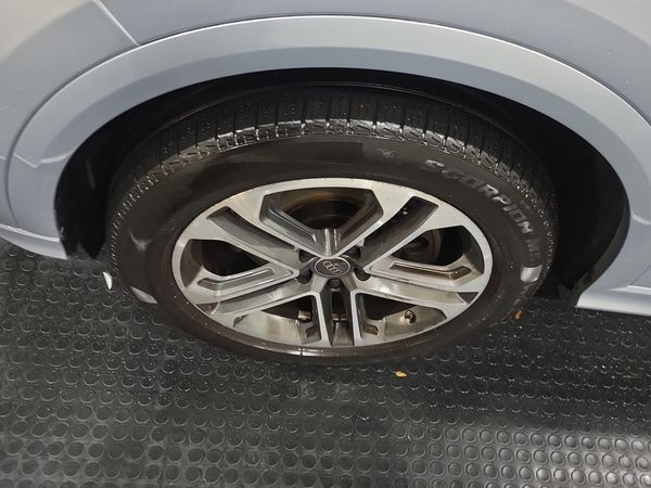 2025 Audi Q5 2.0 Tfsi Quattro 2.0 Tfsi Progressiv Quattro